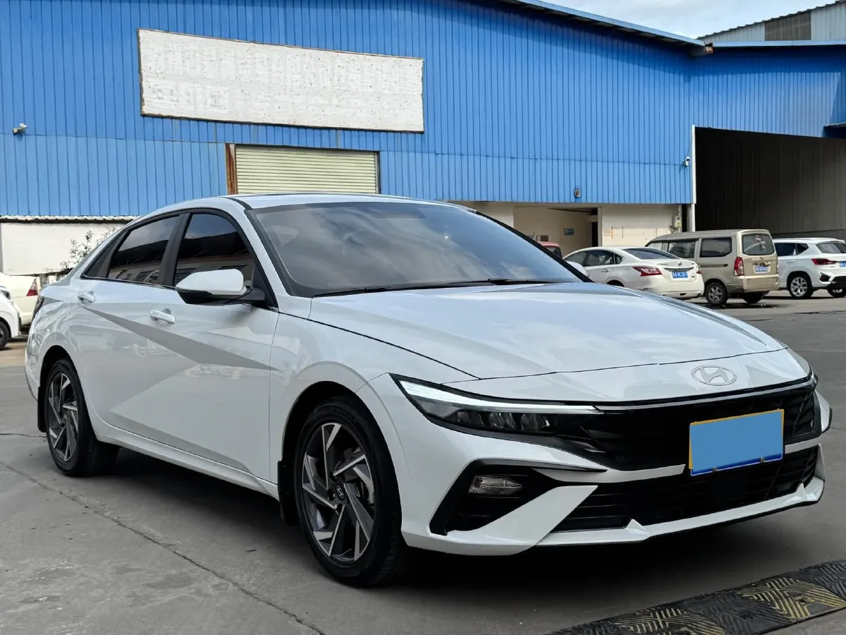 2023 Hyundai Elantra 1.5L 115HP L4 CVT,autocango,china used car exporter,china ev exporter,chinese used car exporter,chinese used ev exporter
