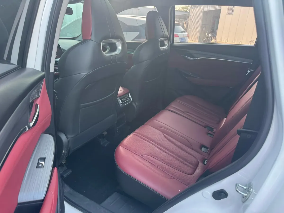 2022 ChangAn CS75 Plus 1.5T 178HP L4 6AT,autocango,china used car exporter,china ev exporter,chinese used car exporter,chinese used ev exporter