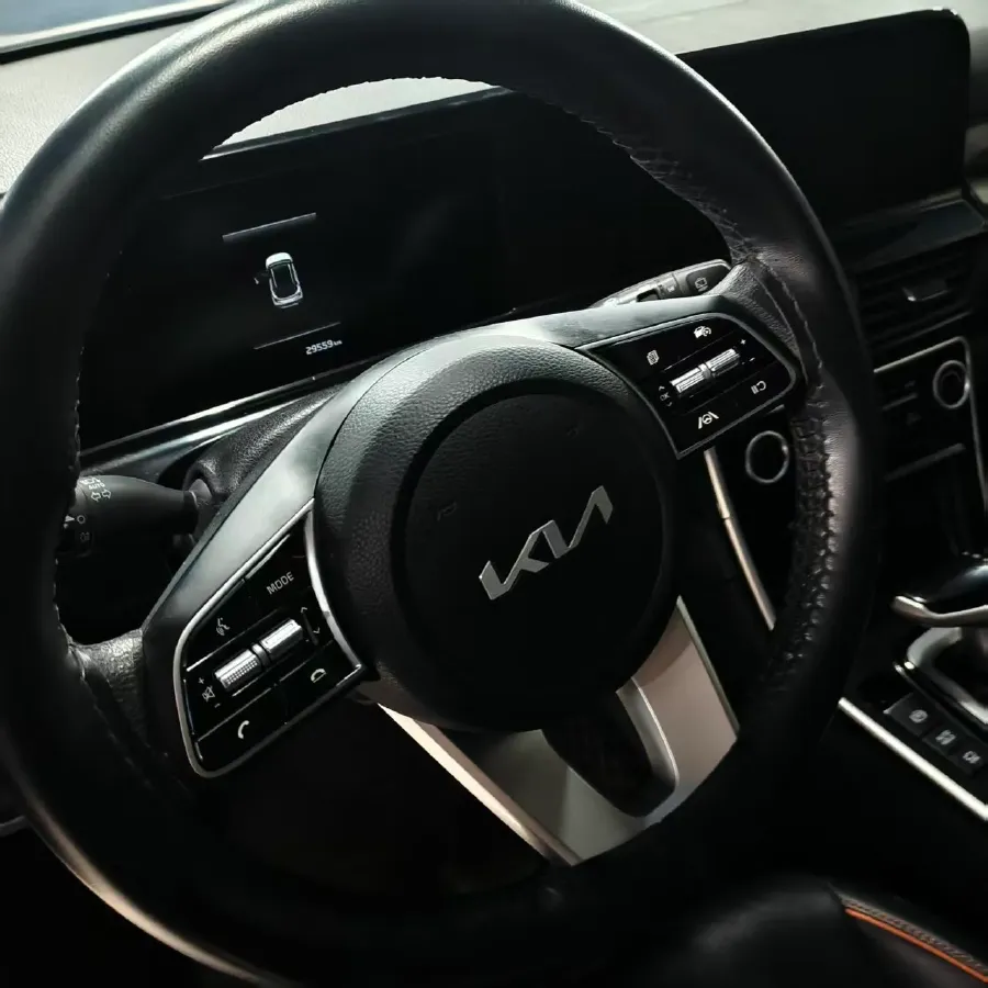 2023 Kia Seltos 1.5L 115HP L4 CVT,autocango,china used car exporter,china ev exporter,chinese used car exporter,chinese used ev exporter