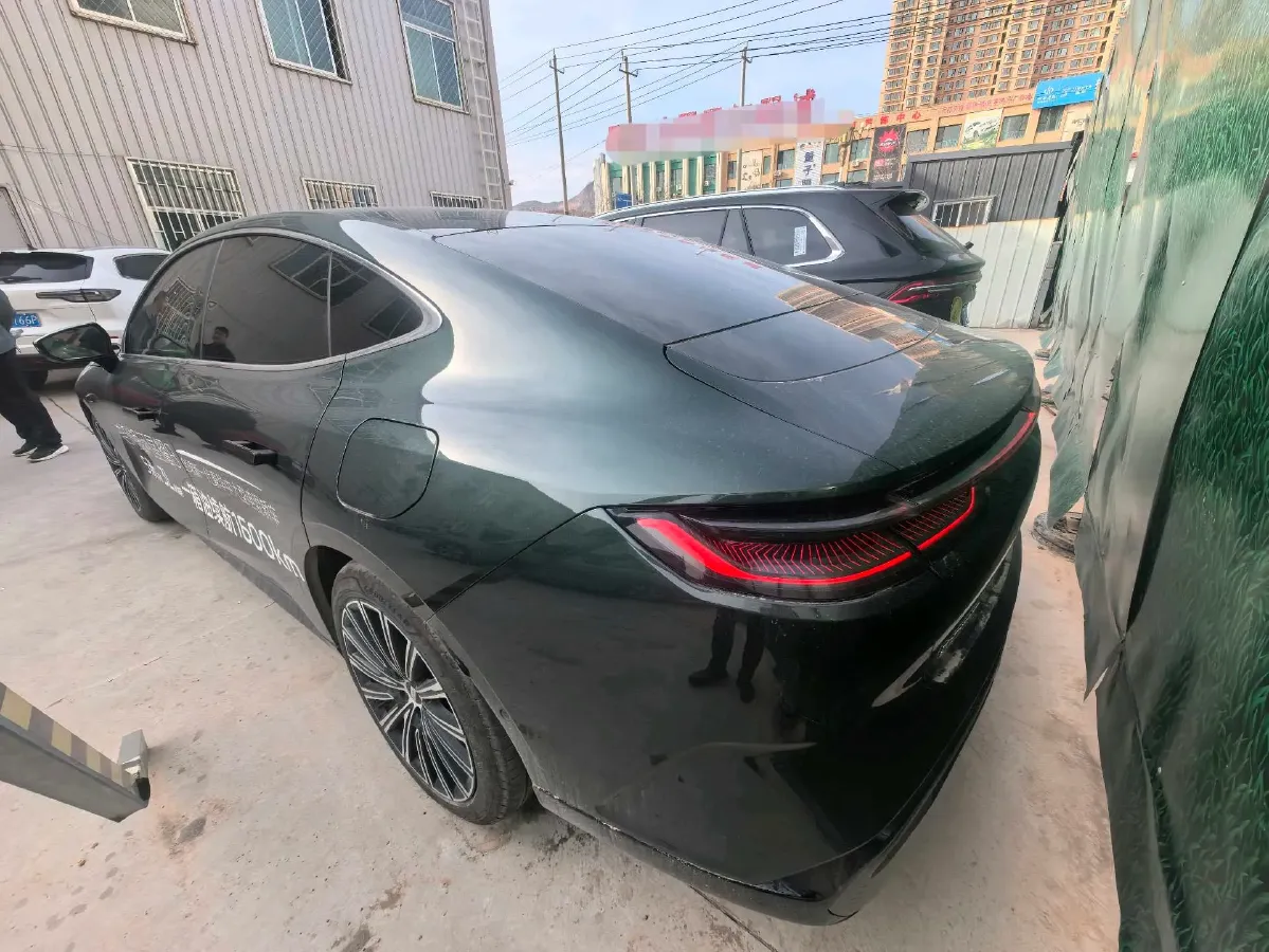 2025 Geely Galaxy Starshine 8 1.5T 163HP L4 3DHT PHEV 27.69KWH,autocango,china used car exporter,china ev exporter,chinese used car exporter,chinese used ev exporter