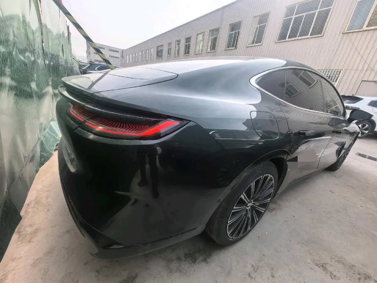 2025 Geely Galaxy Starshine 8 1.5T 163HP L4 3DHT PHEV 27.69KWH,autocango,china used car exporter,china ev exporter,chinese used car exporter,chinese used ev exporter