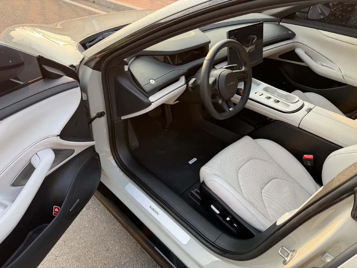 2024 MI SU7 BEV 73.6KWH,autocango,china used car exporter,china ev exporter,chinese used car exporter,chinese used ev exporter