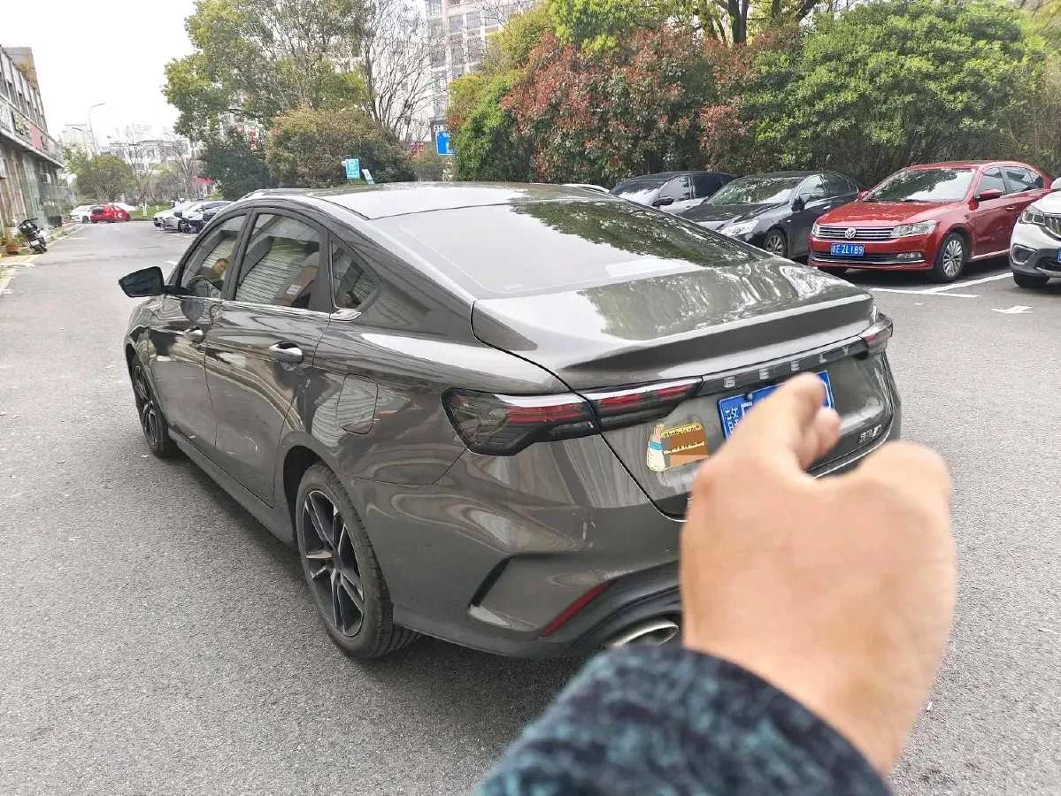 2022 Geely Binray 1.5T 181HP L4 7DCT,autocango,china used car exporter,china ev exporter,chinese used car exporter,chinese used ev exporter