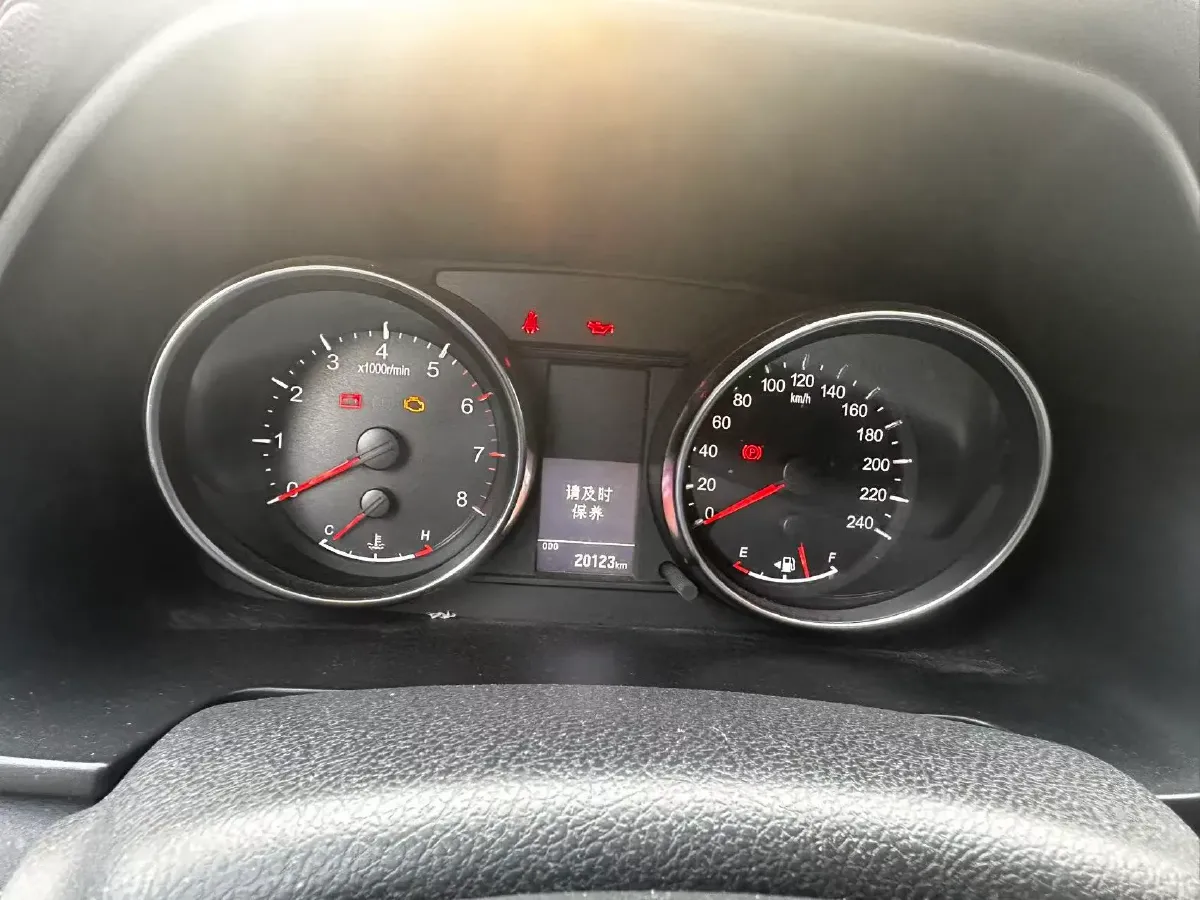 2023 Haval M6 1.5T 150HP L4 6MT,autocango,china used car exporter,china ev exporter,chinese used car exporter,chinese used ev exporter