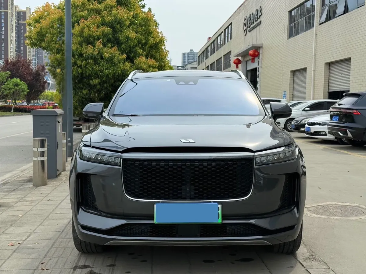 2020 Li ONE Range Extended 131HP REEV 40.5KWH,autocango,china used car exporter,china ev exporter,chinese used car exporter,chinese used ev exporter