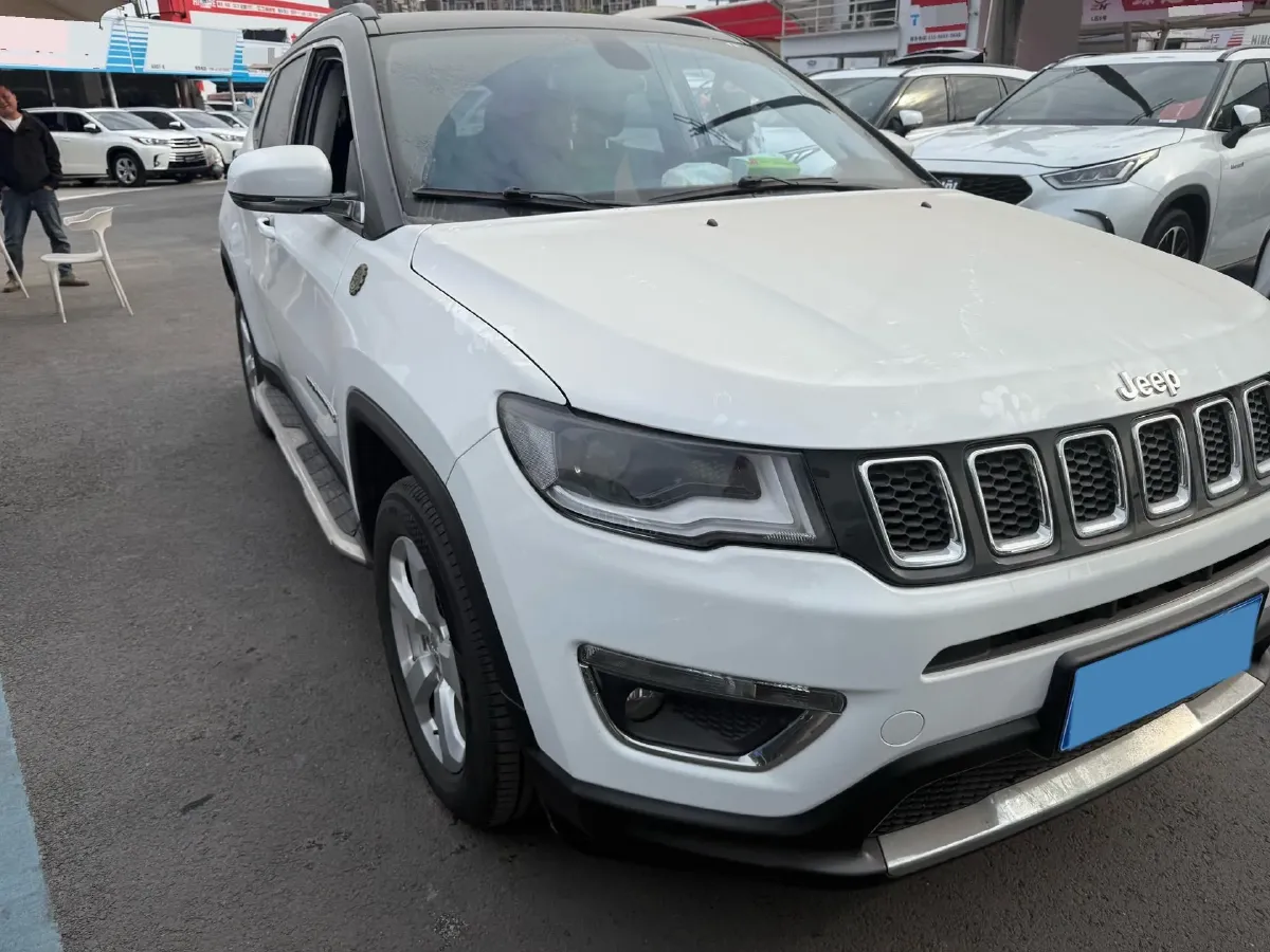 2019 Jeep Compass 1.3T 173HP L4 7DCT,autocango,china used car exporter,china ev exporter,chinese used car exporter,chinese used ev exporter