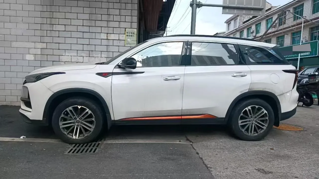 2021 ChangAn CS75 Plus 1.5T 178HP L4 6AT,autocango,china used car exporter,china ev exporter,chinese used car exporter,chinese used ev exporter