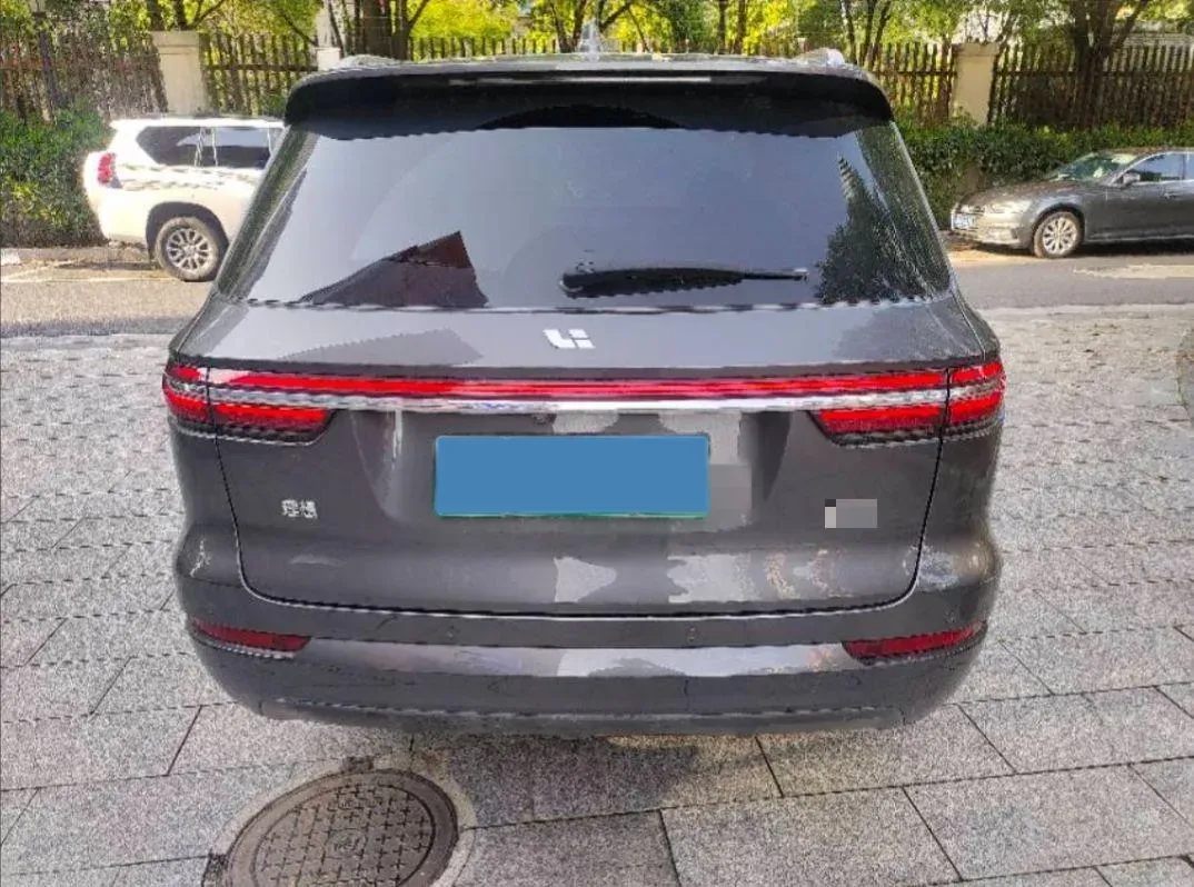 2021 Li ONE Range Extended 131HP REEV 40.5KWH,autocango,china used car exporter,china ev exporter,chinese used car exporter,chinese used ev exporter