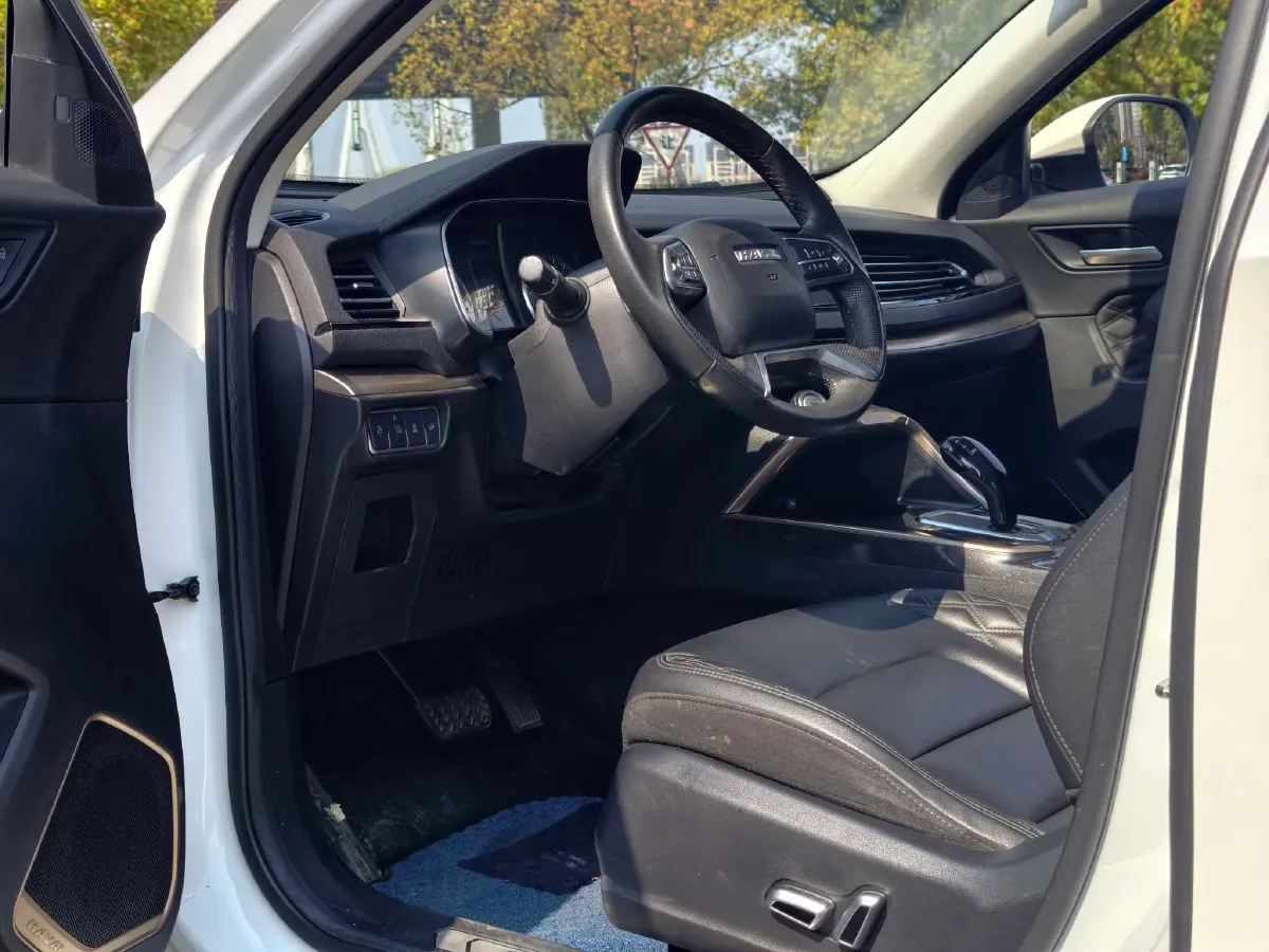 2020 Haval H6 1.5T 169HP L4 7DCT,autocango,china used car exporter,china ev exporter,chinese used car exporter,chinese used ev exporter