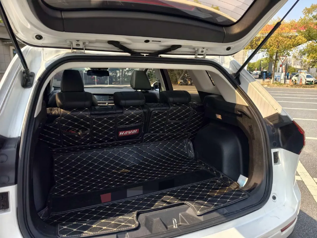 2020 Haval H6 1.5T 169HP L4 7DCT,autocango,china used car exporter,china ev exporter,chinese used car exporter,chinese used ev exporter