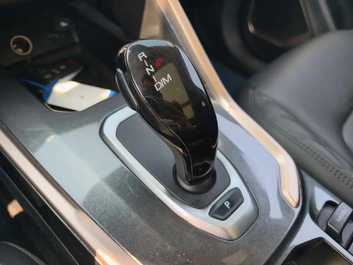 2020 Haval H6 1.5T 169HP L4 7DCT,autocango,china used car exporter,china ev exporter,chinese used car exporter,chinese used ev exporter