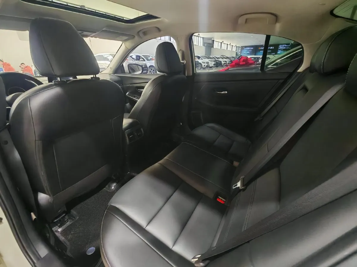 2020 Nissan Sylphy 1.6L 139HP L4 CVT,autocango,china used car exporter,china ev exporter,chinese used car exporter,chinese used ev exporter