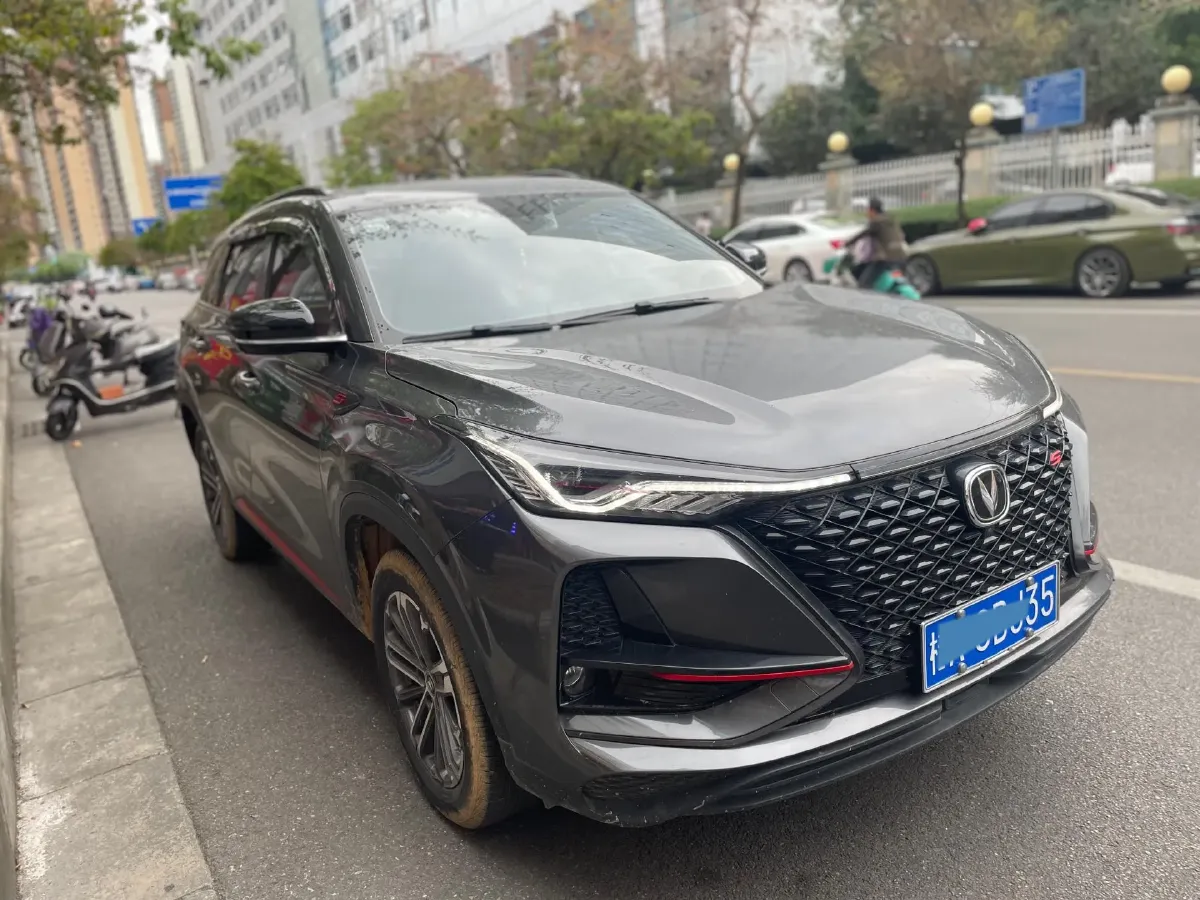 2021 ChangAn CS75 Plus 1.5T 178HP L4 6AT,autocango,china used car exporter,china ev exporter,chinese used car exporter,chinese used ev exporter