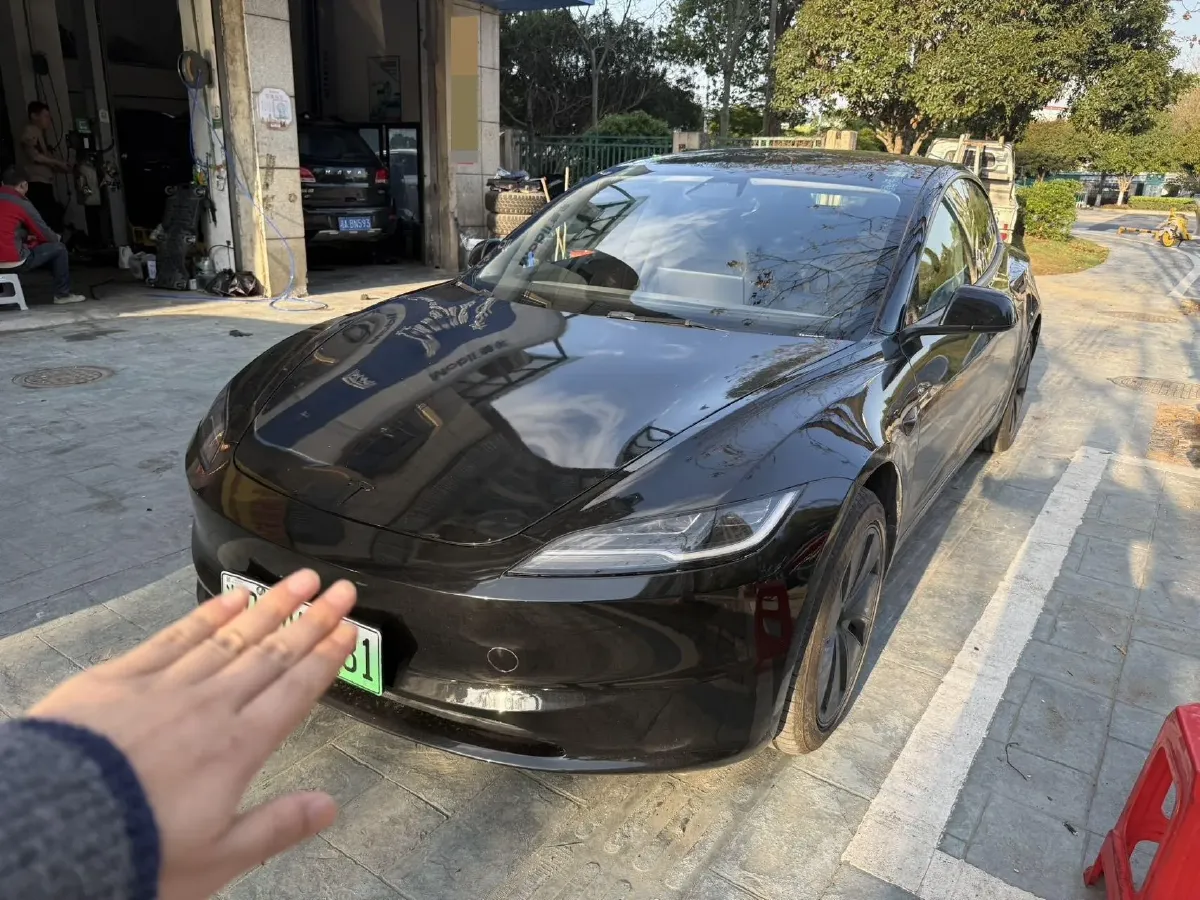 2025 Tesla Model 3 BEV 62.5KWH,autocango,china used car exporter,china ev exporter,chinese used car exporter,chinese used ev exporter