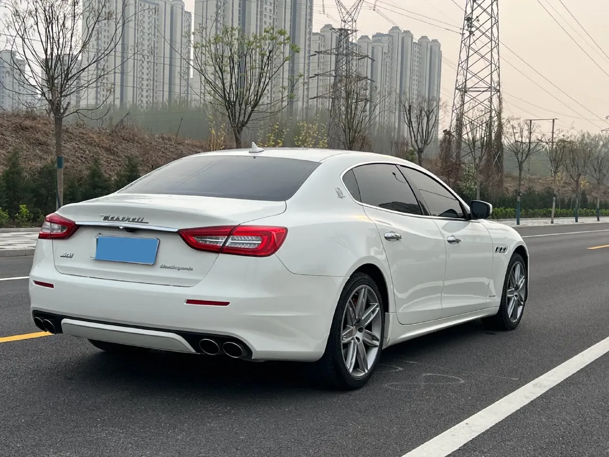 2018 Maserati Quattroporte 3.0T 430HP V6 8AT,autocango,china used car exporter,china ev exporter,chinese used car exporter,chinese used ev exporter