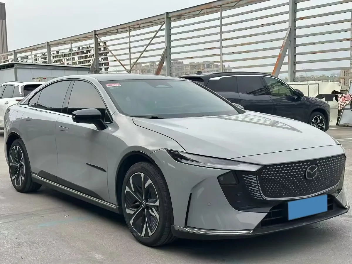 2024 Mazda EZ-6 BEV 68.8KWH,autocango,china used car exporter,china ev exporter,chinese used car exporter,chinese used ev exporter