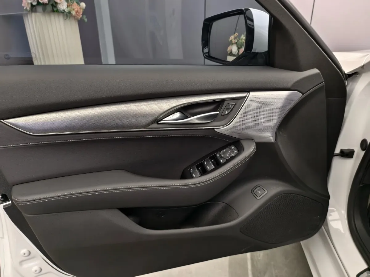 2023 Cadillac CT5 2.0T 237HP L4 10AT,autocango,china used car exporter,china ev exporter,chinese used car exporter,chinese used ev exporter