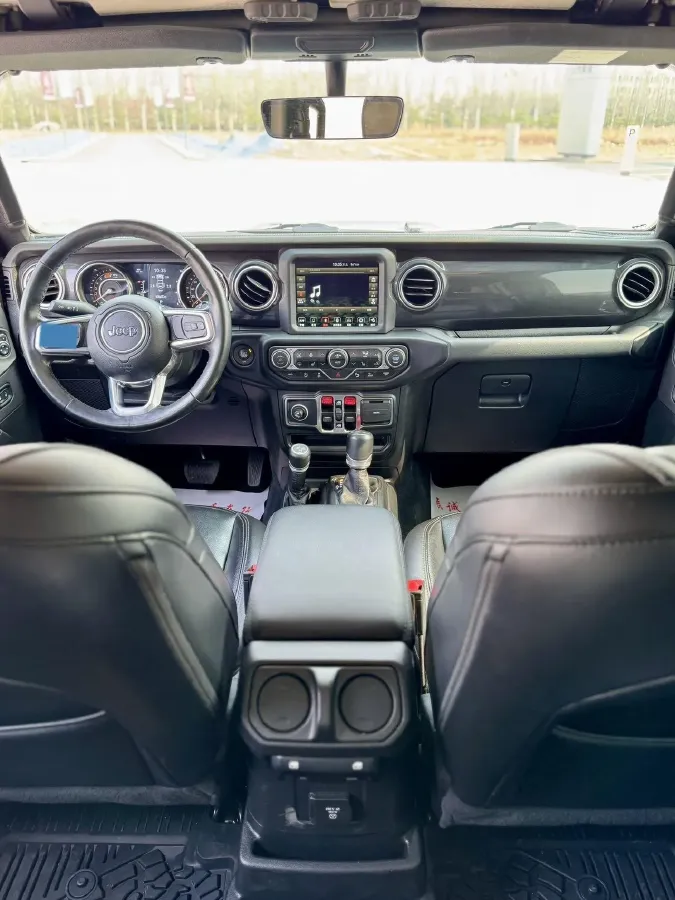 2022 Mercedes-Benz E Class 2.0T 258HP L4 9AT,autocango,china used car exporter,china ev exporter,chinese used car exporter,chinese used ev exporter