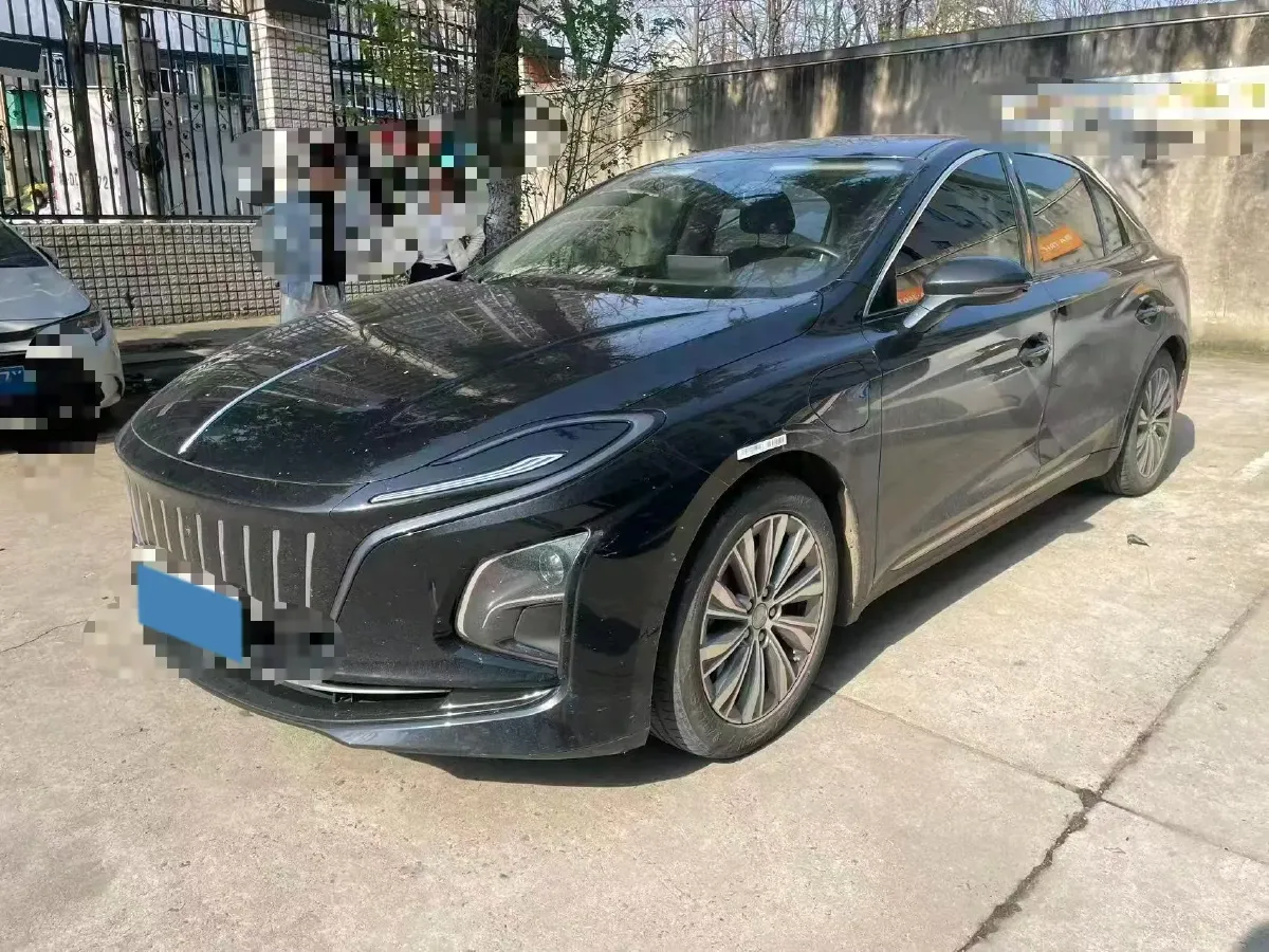 2024 HongQi E-QM5 BEV 72KWH,autocango,china used car exporter,china ev exporter,chinese used car exporter,chinese used ev exporter