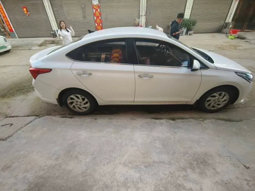 2020 Hyundai Verna 1.4L 100HP L4 6MT,autocango,china used car exporter,china ev exporter,chinese used car exporter,chinese used ev exporter