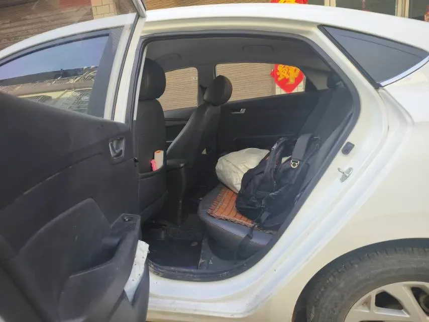 2020 Hyundai Verna 1.4L 100HP L4 6MT,autocango,china used car exporter,china ev exporter,chinese used car exporter,chinese used ev exporter