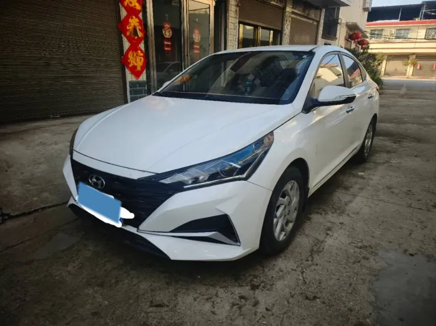 2020 Hyundai Verna 1.4L 100HP L4 6MT,autocango,china used car exporter,china ev exporter,chinese used car exporter,chinese used ev exporter