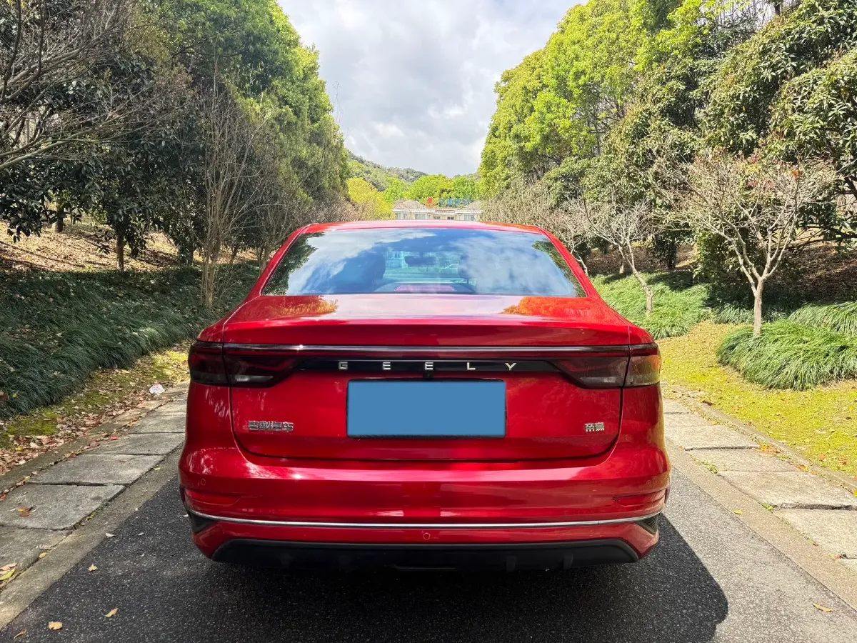 2022 Geely Emgrand 1.5L 114HP L4 CVT,autocango,china used car exporter,china ev exporter,chinese used car exporter,chinese used ev exporter