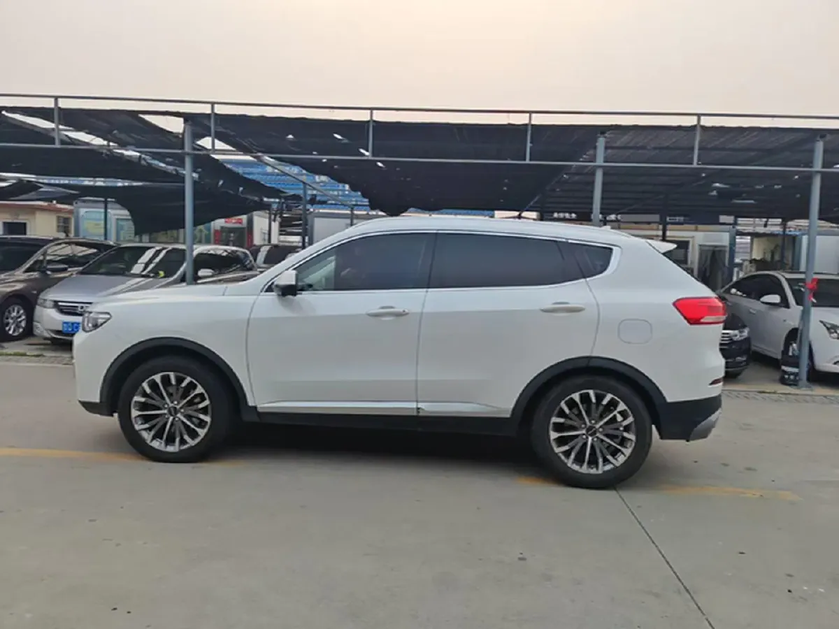 2020 Haval H6 1.5T 169HP L4 7DCT,autocango,china used car exporter,china ev exporter,chinese used car exporter,chinese used ev exporter