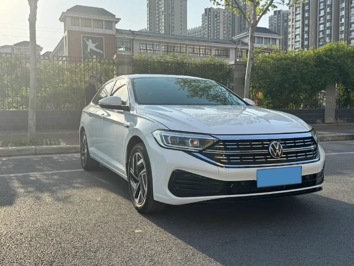 2023 Volkswagen Sagitar 1.4T 150HP L4 7DCT,autocango,china used car exporter,china ev exporter,chinese used car exporter,chinese used ev exporter