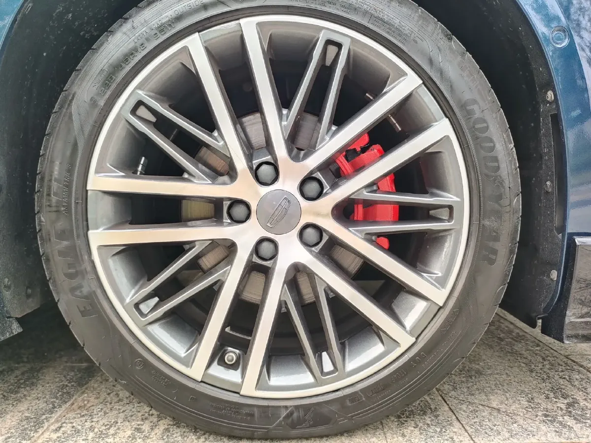 2023 Geely Preface 2.0T 190HP L4 7DCT,autocango,china used car exporter,china ev exporter,chinese used car exporter,chinese used ev exporter