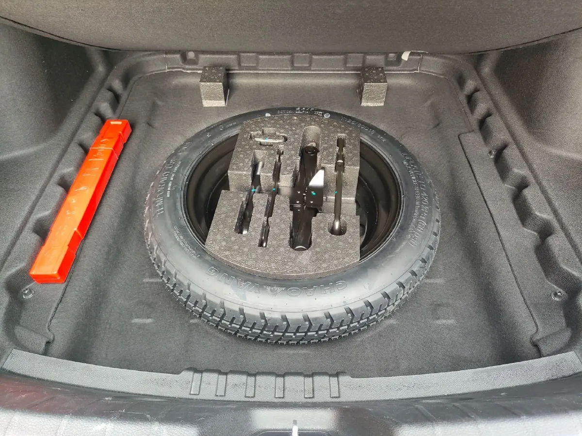 2023 Geely Preface 2.0T 190HP L4 7DCT,autocango,china used car exporter,china ev exporter,chinese used car exporter,chinese used ev exporter