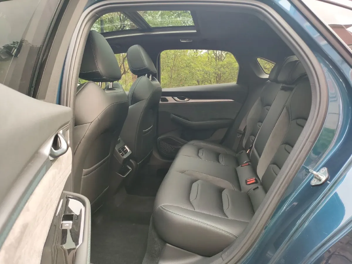 2023 Geely Preface 2.0T 190HP L4 7DCT,autocango,china used car exporter,china ev exporter,chinese used car exporter,chinese used ev exporter