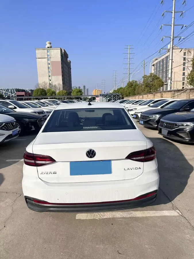 2023 Volkswagen Lavida 1.5L 113HP L4 6AT,autocango,china used car exporter,china ev exporter,chinese used car exporter,chinese used ev exporter