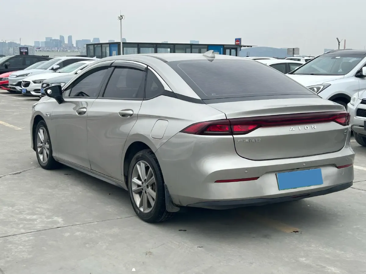 2022 Aion S BEV 60KWH,autocango,china used car exporter,china ev exporter,chinese used car exporter,chinese used ev exporter