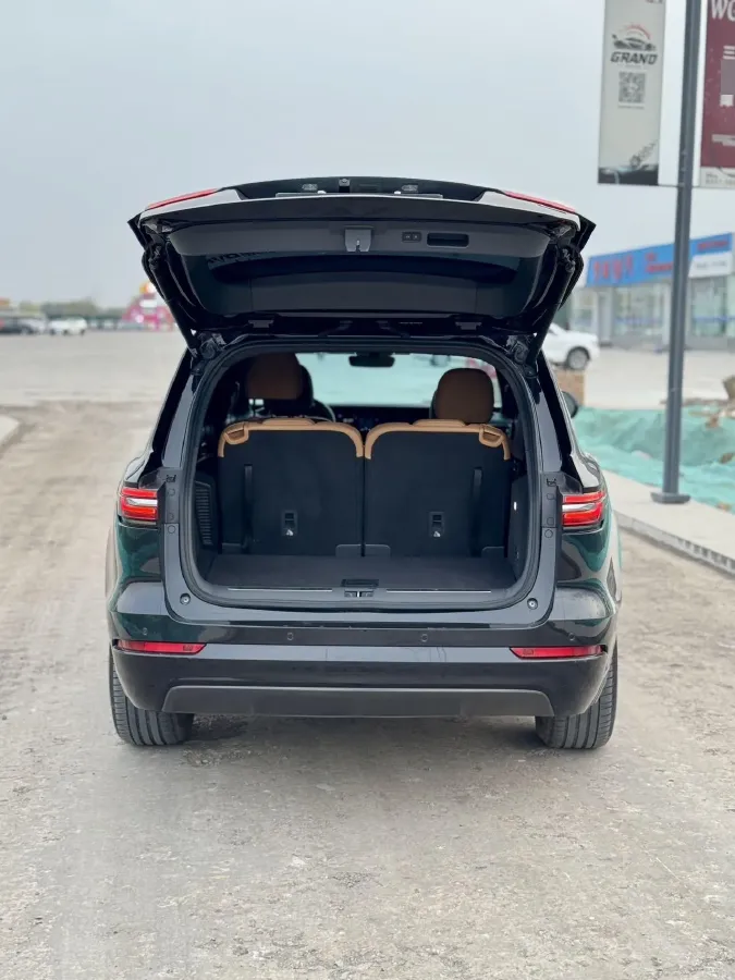 2021 Li ONE Range Extended 131HP REEV 40.5KWH,autocango,china used car exporter,china ev exporter,chinese used car exporter,chinese used ev exporter