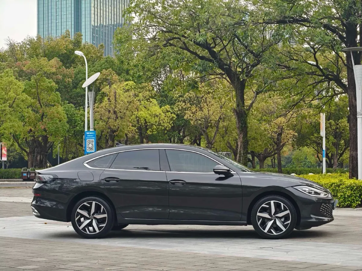 2025 Volkswagen Lamando 1.4T 150HP L4 7DCT,autocango,china used car exporter,china ev exporter,chinese used car exporter,chinese used ev exporter