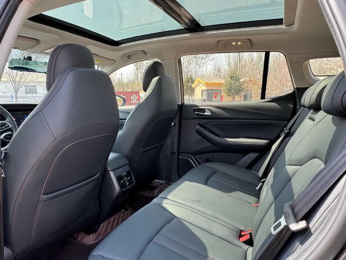 2020 GAC Trumpchi GS4 1.5T 169HP L4 6AT,autocango,china used car exporter,china ev exporter,chinese used car exporter,chinese used ev exporter