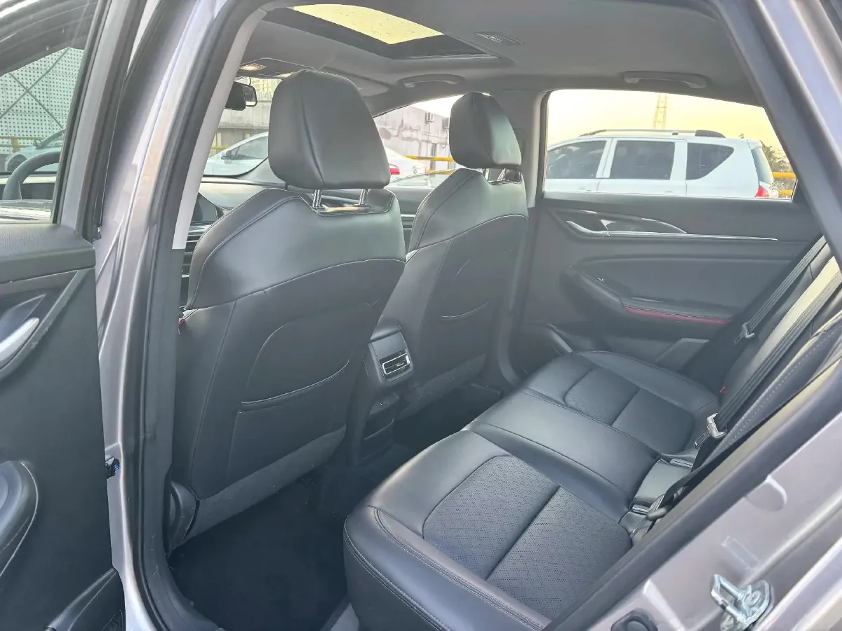 2020 ChangAn Eado 1.4T 158HP L4 7DCT,autocango,china used car exporter,china ev exporter,chinese used car exporter,chinese used ev exporter