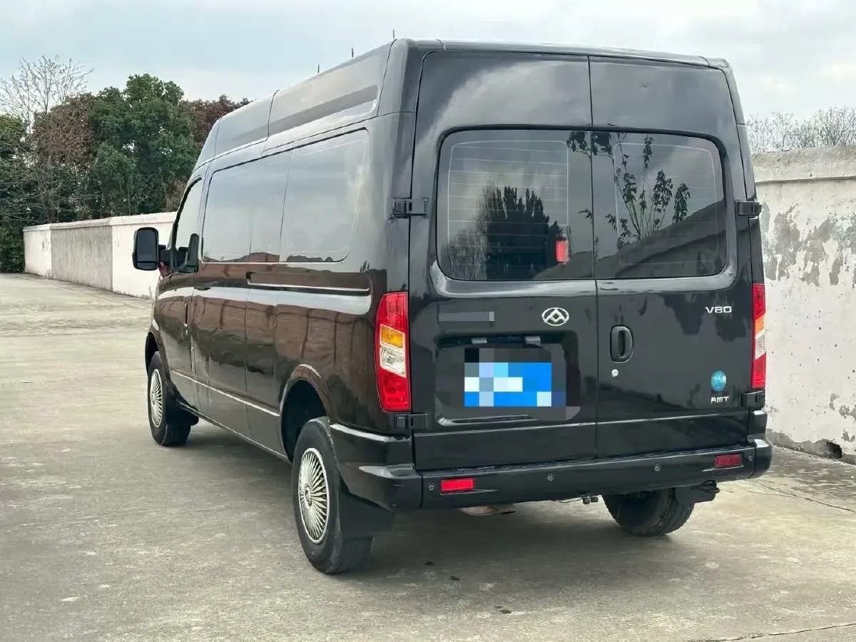 2023 MAXUS Interstellar 2.0T 143HP L4 6MT,autocango,china used car exporter,china ev exporter,chinese used car exporter,chinese used ev exporter