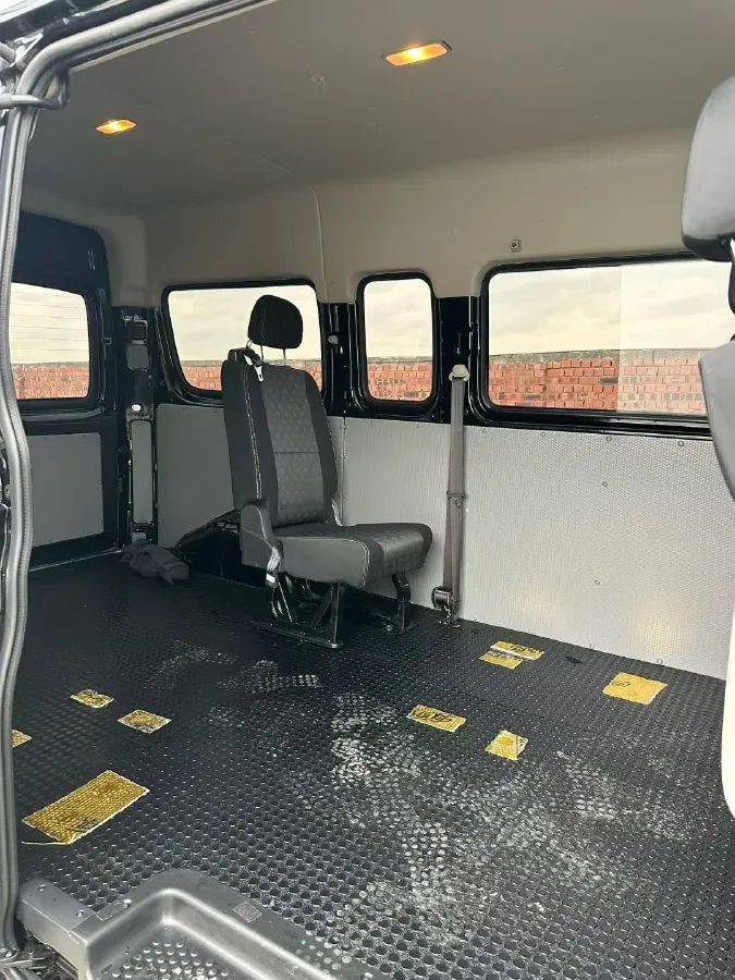 2023 MAXUS Interstellar 2.0T 143HP L4 6MT,autocango,china used car exporter,china ev exporter,chinese used car exporter,chinese used ev exporter