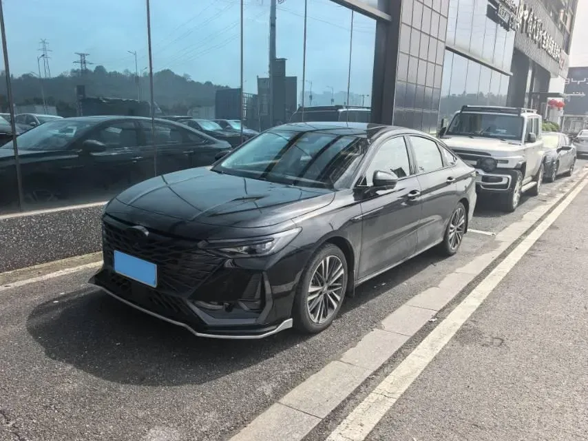2025 Chery Arrizo 8 2.0T 254HP L4 7DCT,autocango,china used car exporter,china ev exporter,chinese used car exporter,chinese used ev exporter
