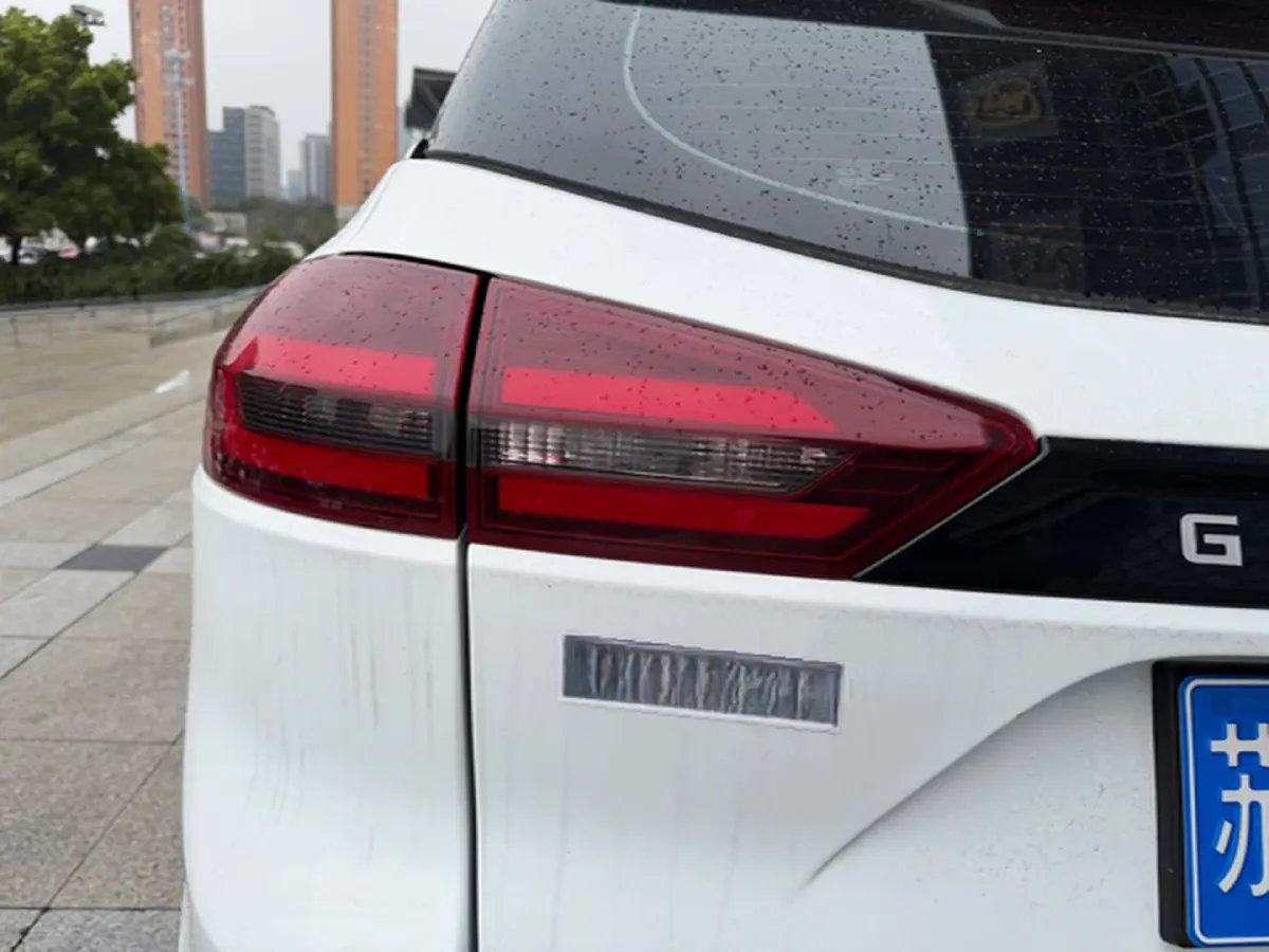 2022 Geely Azkarra 1.8T 184HP L4 7DCT,autocango,china used car exporter,china ev exporter,chinese used car exporter,chinese used ev exporter