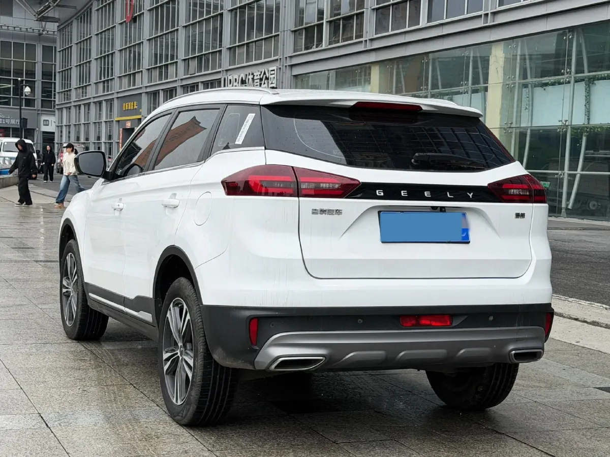 2022 Geely Azkarra 1.8T 184HP L4 7DCT,autocango,china used car exporter,china ev exporter,chinese used car exporter,chinese used ev exporter