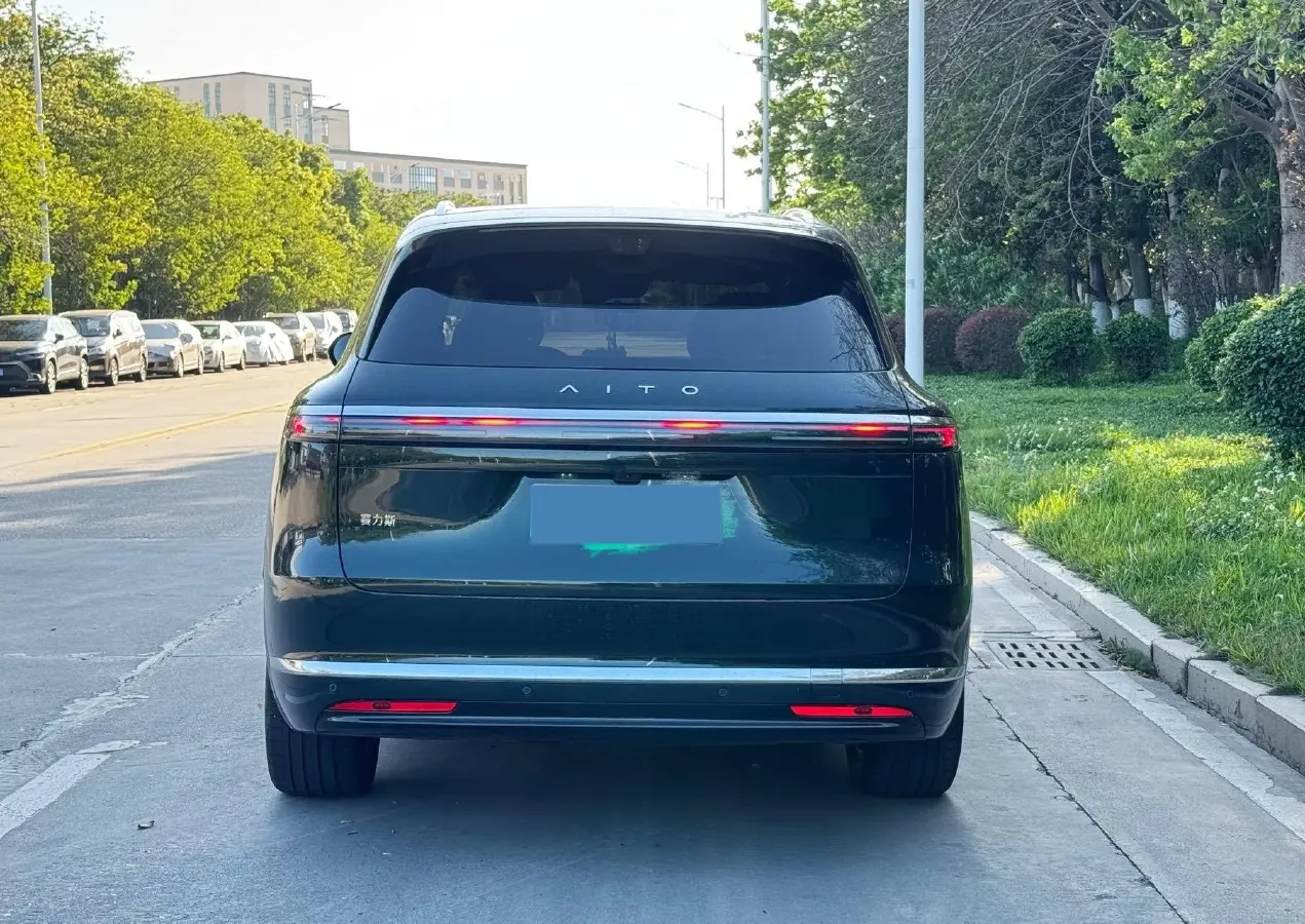 2026 AITO AITO M7 REEV 160HP REEV,autocango,china used car exporter,china ev exporter,chinese used car exporter,chinese used ev exporter