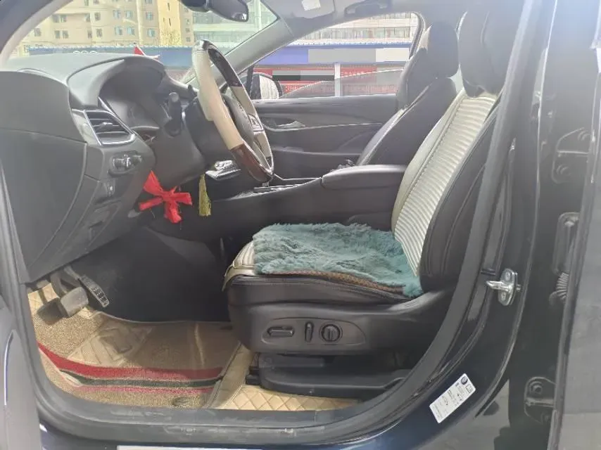 2022 Buick Enclave 2.0T 237HP L4 9AT,autocango,china used car exporter,china ev exporter,chinese used car exporter,chinese used ev exporter