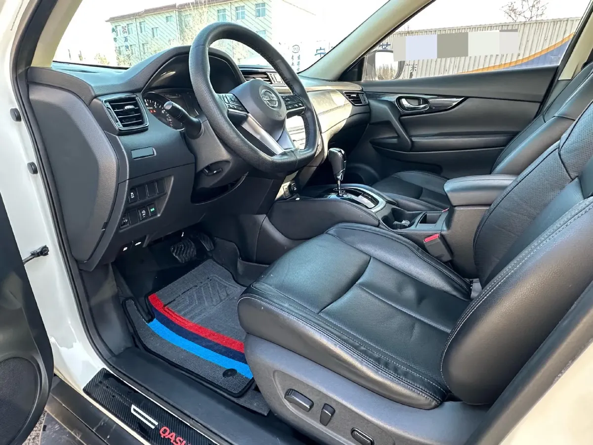 2019 Nissan X-Trail 2.0L 154HP L4 CVT,autocango,china used car exporter,china ev exporter,chinese used car exporter,chinese used ev exporter