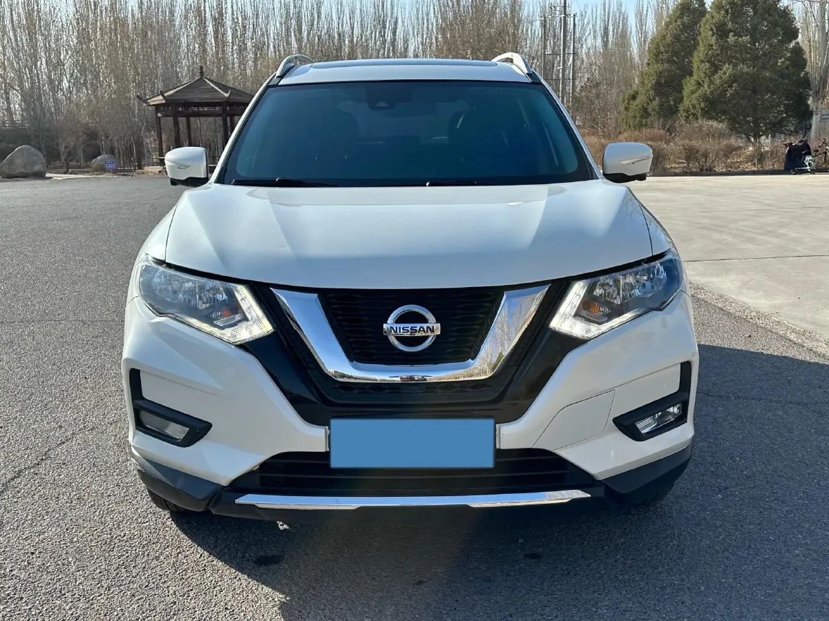 2019 Nissan X-Trail 2.0L 154HP L4 CVT,autocango,china used car exporter,china ev exporter,chinese used car exporter,chinese used ev exporter