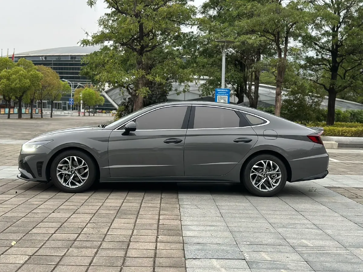 2020 Hyundai Sonata 1.5T 170HP L4 7DCT,autocango,china used car exporter,china ev exporter,chinese used car exporter,chinese used ev exporter
