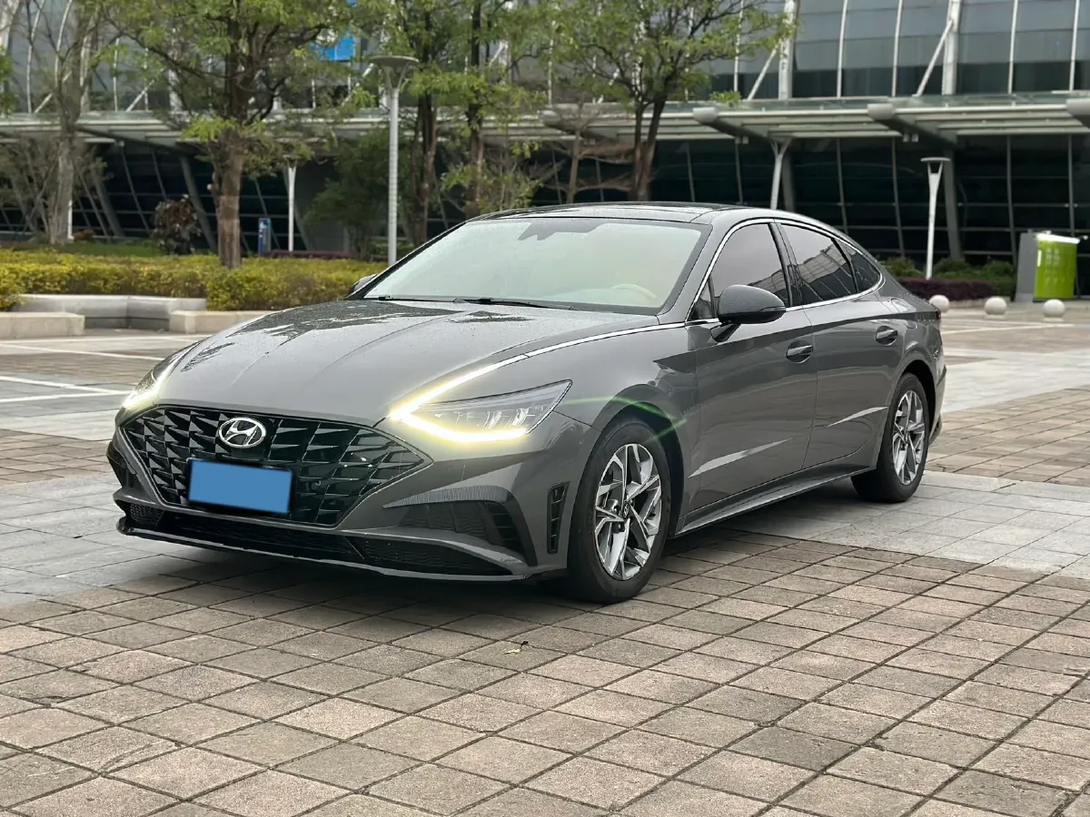 2020 Hyundai Sonata 1.5T 170HP L4 7DCT,autocango,china used car exporter,china ev exporter,chinese used car exporter,chinese used ev exporter