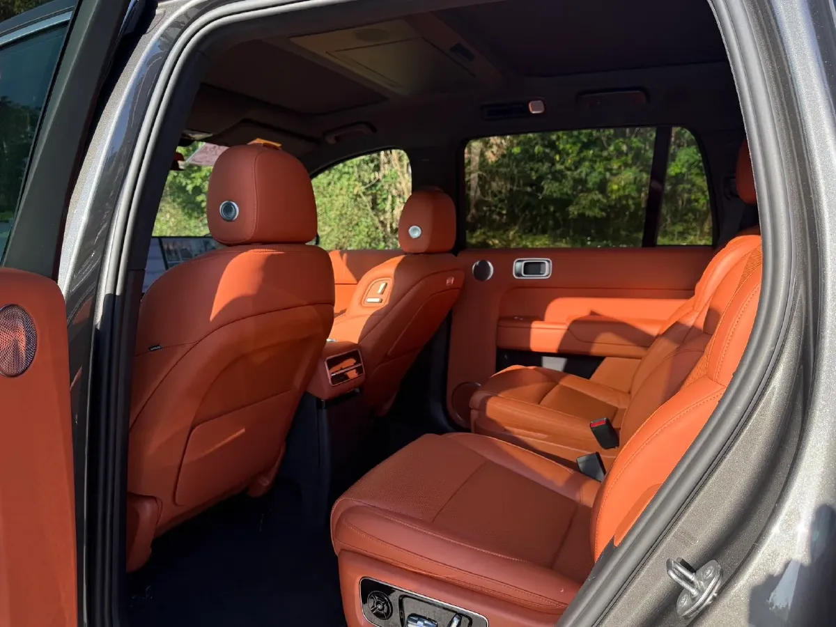 2022 Li L9 Range Extended 154HP REEV 42.6KWH,autocango,china used car exporter,china ev exporter,chinese used car exporter,chinese used ev exporter